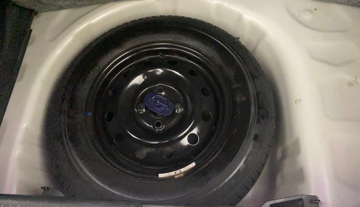 2021 Maruti Swift VXI, Petrol, Manual, 35,798 km, Spare Tyre