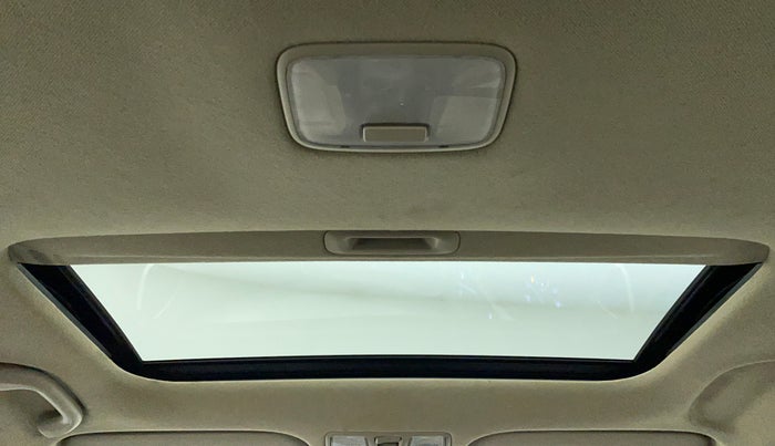 2019 Hyundai Verna 1.6 SX VTVT (O), Petrol, Manual, 36,477 km, Moonroof/ Sunroof