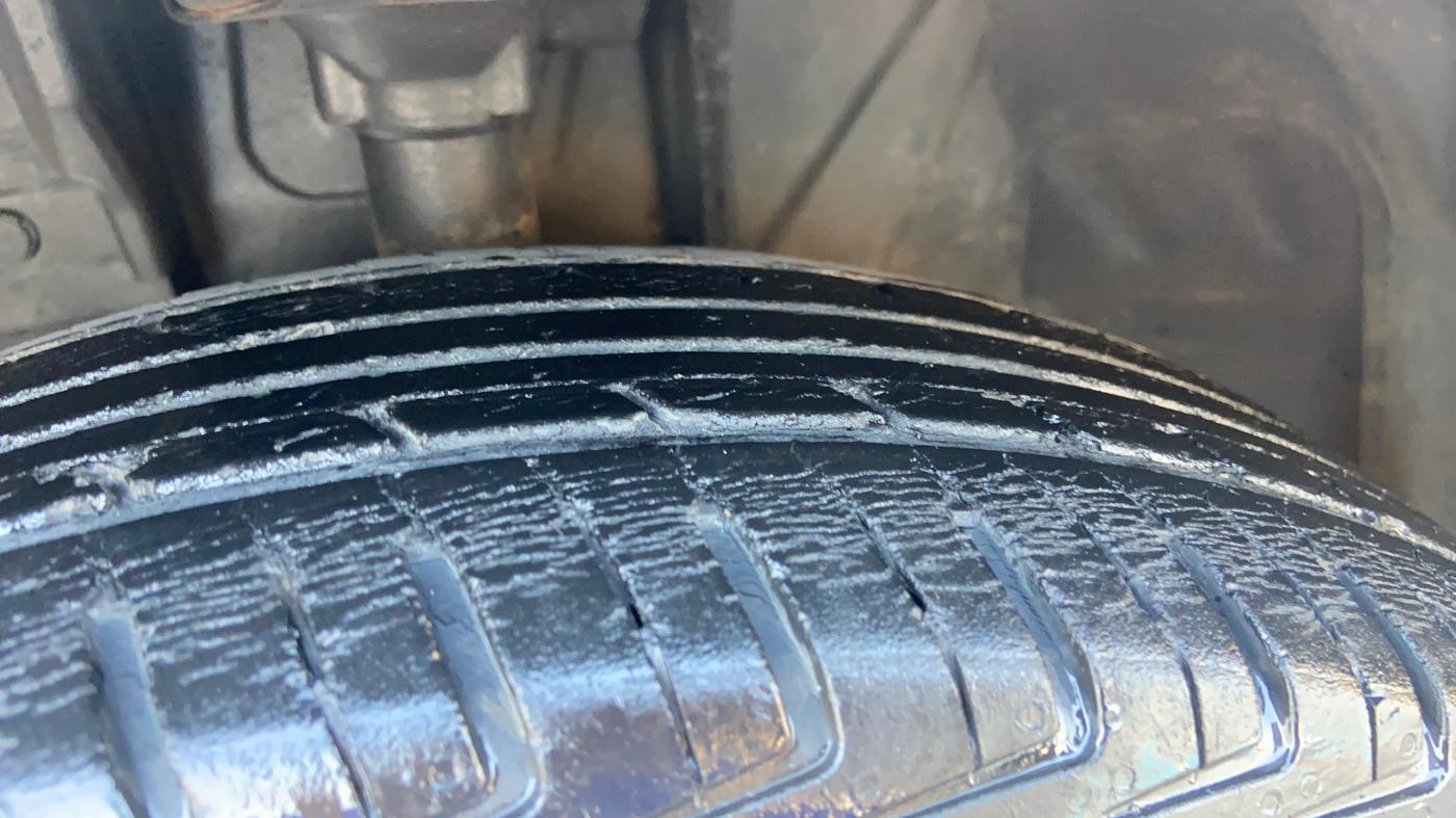 2018 Datsun Redi Go T (O), Petrol, Manual, 61,266 km, Left Front Tyre Tread