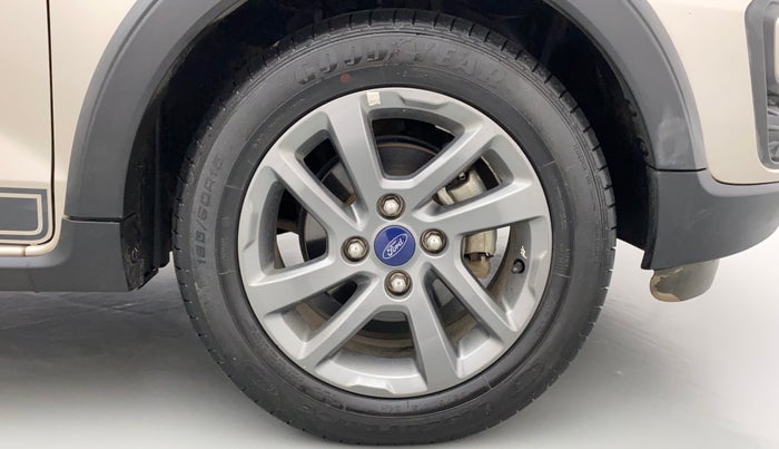 2019 Ford FREESTYLE TITANIUM 1.5 DIESEL, Diesel, Manual, 22,793 km, Right Front Wheel