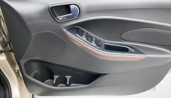 2019 Ford FREESTYLE TITANIUM 1.5 DIESEL, Diesel, Manual, 22,793 km, Driver Side Door Panels Control