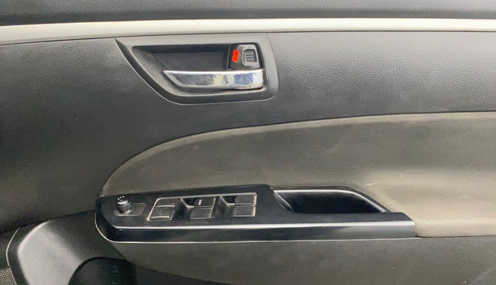 2013 Maruti Swift VXI, Petrol, Manual, 1,01,473 km, Driver Side Door Panels Control