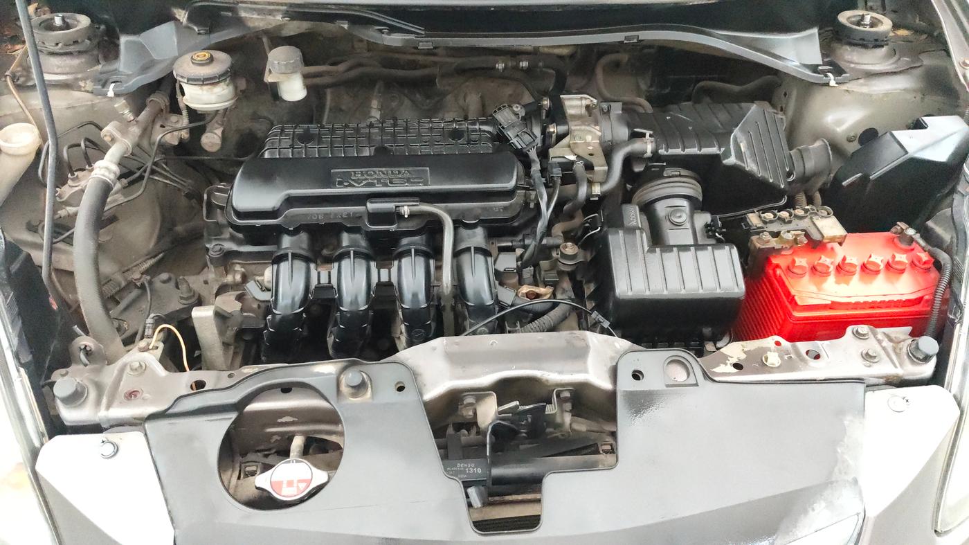 2013 Honda Brio S MT, Petrol, Manual, 72,685 km, Engine View