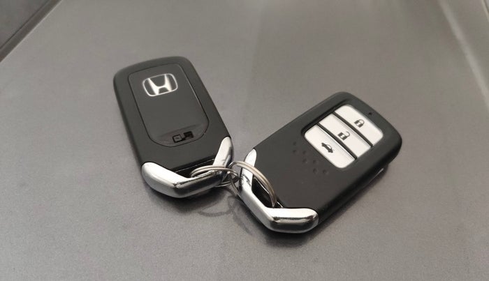 2017 Honda City 1.5L I-VTEC ZX CVT, Petrol, Automatic, 35,609 km, Key Close Up