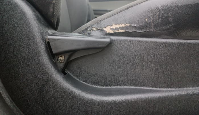 2017 Tata Tiago XM PETROL, Petrol, Manual, 62,949 km, Driver Side Adjustment Panel