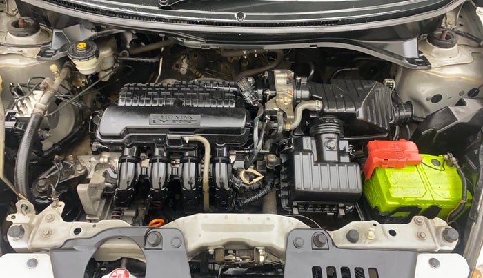 2015 Honda Amaze 1.2L I-VTEC SX, Petrol, Manual, 1,39,312 km, Engine View