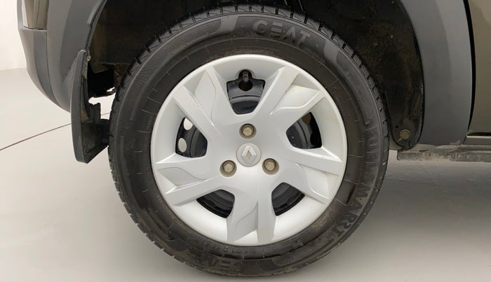 2022 Renault Kwid RXT 1.0, Petrol, Manual, 4,316 km, Right Rear Wheel