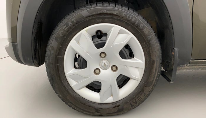 2022 Renault Kwid RXT 1.0, Petrol, Manual, 4,316 km, Left Front Wheel