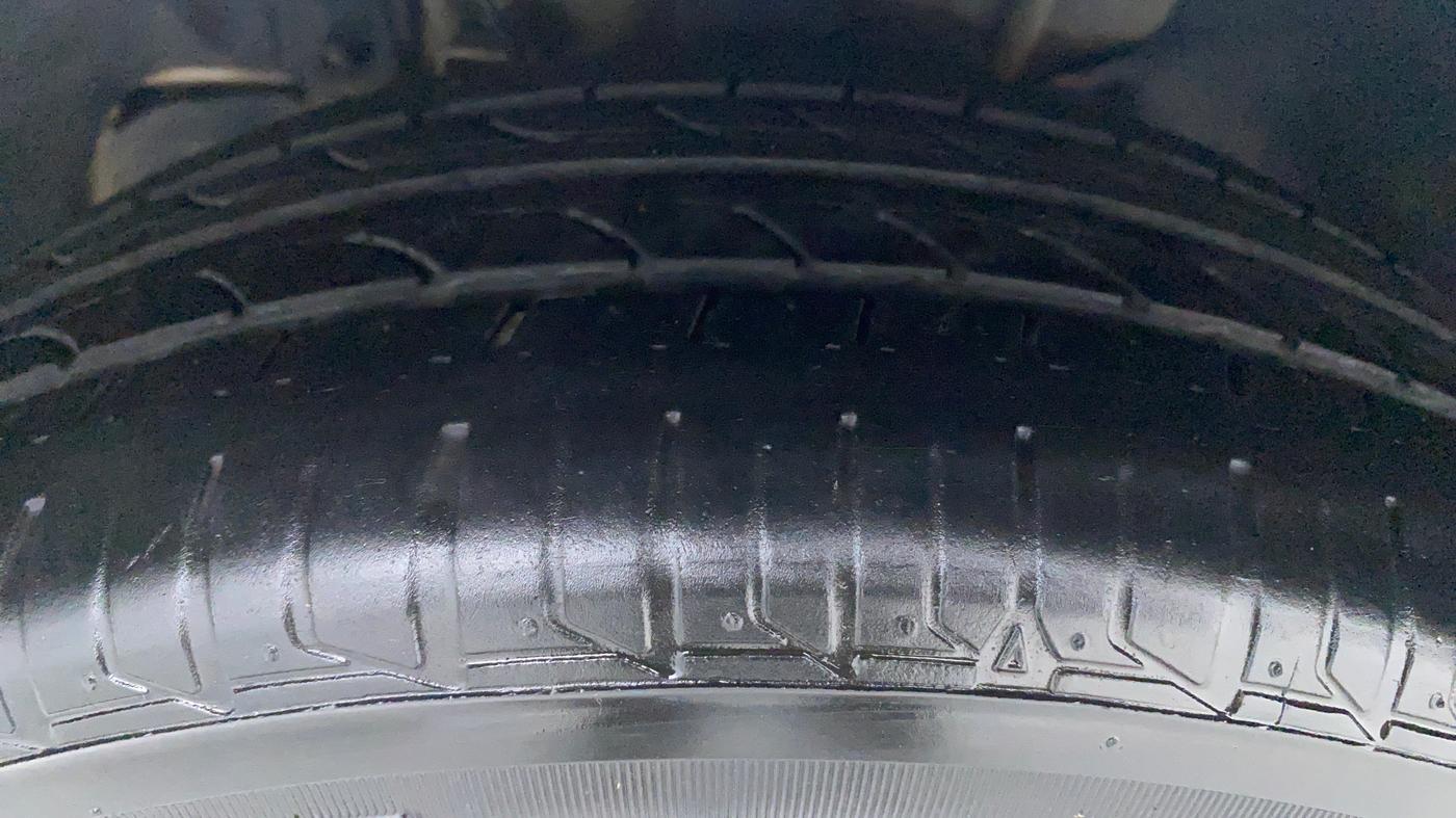 2020 Tata Tiago XT 1.2 REVOTRON, Petrol, Manual, 16,046 km, Left Front Tyre Tread