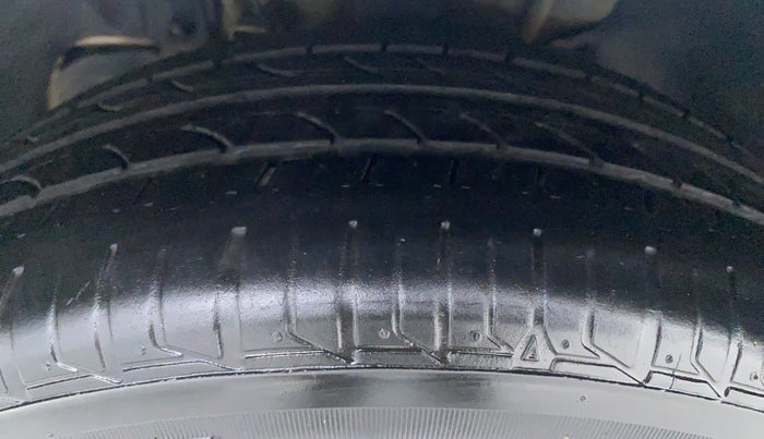 2020 Tata Tiago XT 1.2 REVOTRON, Petrol, Manual, 16,046 km, Left Front Tyre Tread