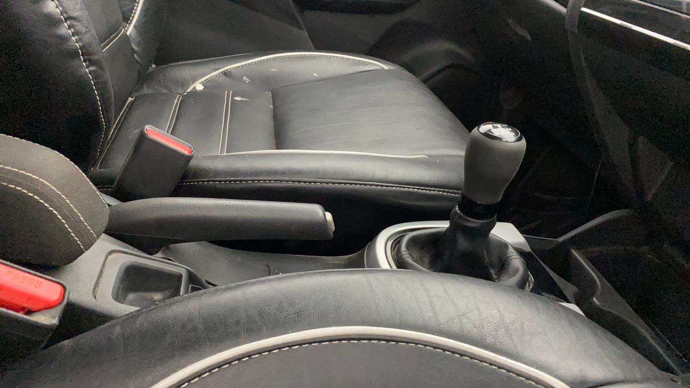 2018 Honda WR-V 1.2L I-VTEC VX MT, CNG, Manual, 1,03,667 km, Gear Lever