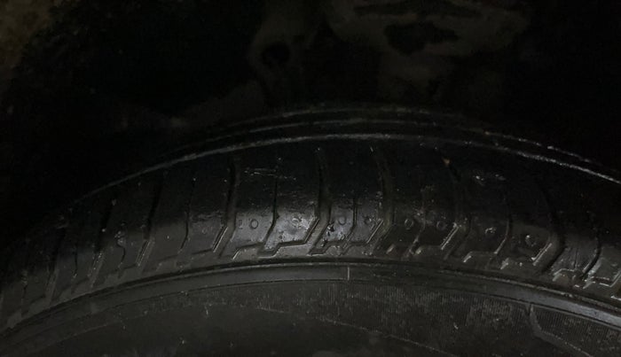 2019 Skoda Octavia L&K 1.8 TSI AT, Petrol, Automatic, 86,569 km, Right Front Tyre Tread