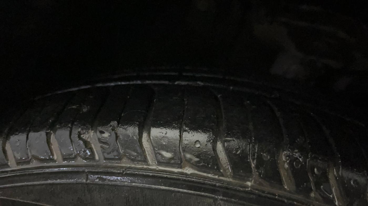 2019 Skoda Octavia L&K 1.8 TSI AT, Petrol, Automatic, 86,649 km, Left Front Tyre Tread