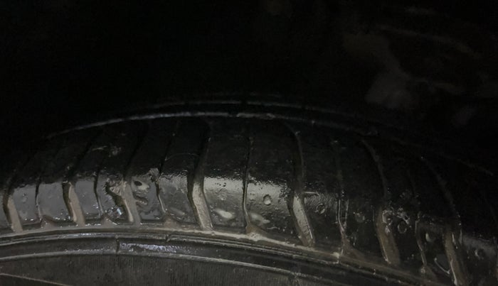 2019 Skoda Octavia L&K 1.8 TSI AT, Petrol, Automatic, 86,569 km, Left Front Tyre Tread