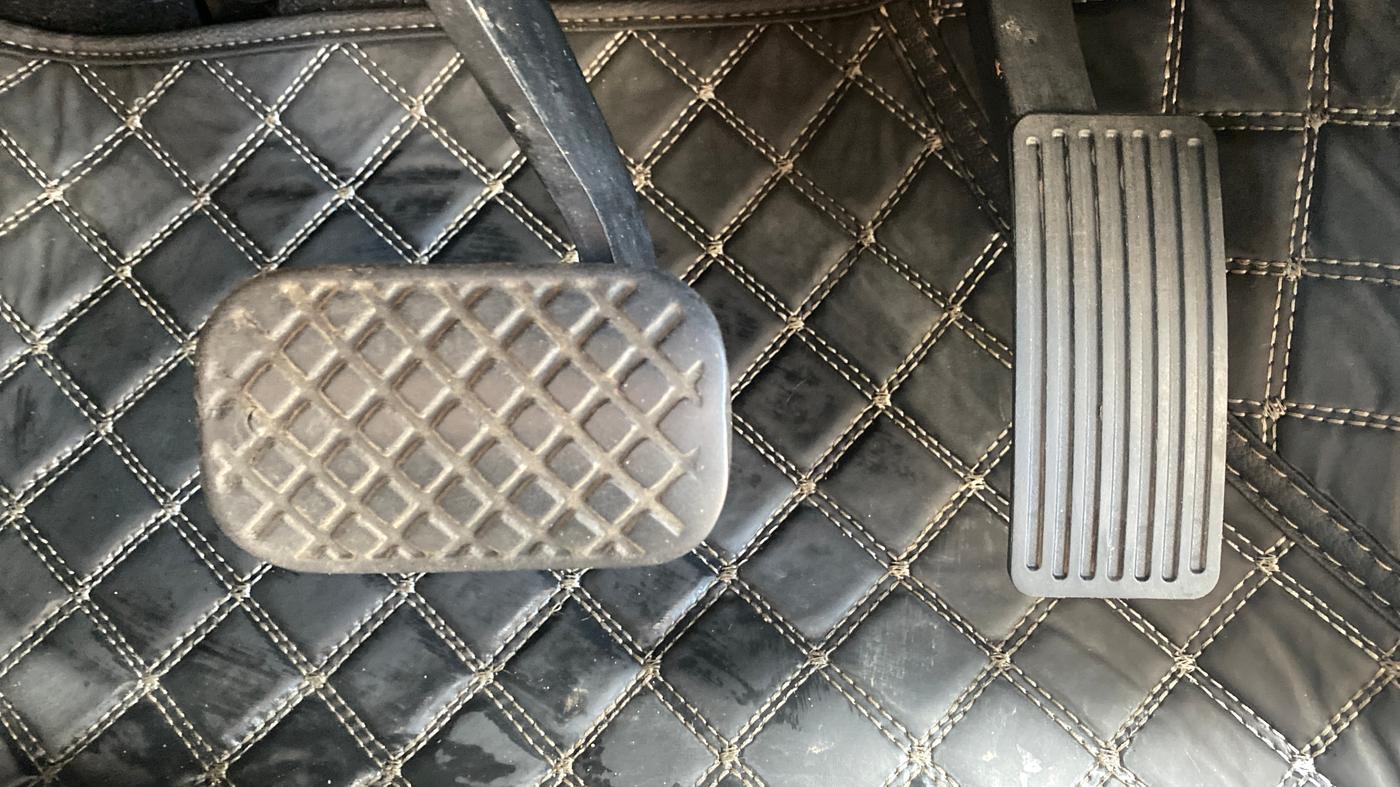 2021 MG HECTOR PLUS SHARP 1.5 PETROL TURBO DCT 6-STR, Petrol, Automatic, 65,452 km, Pedals