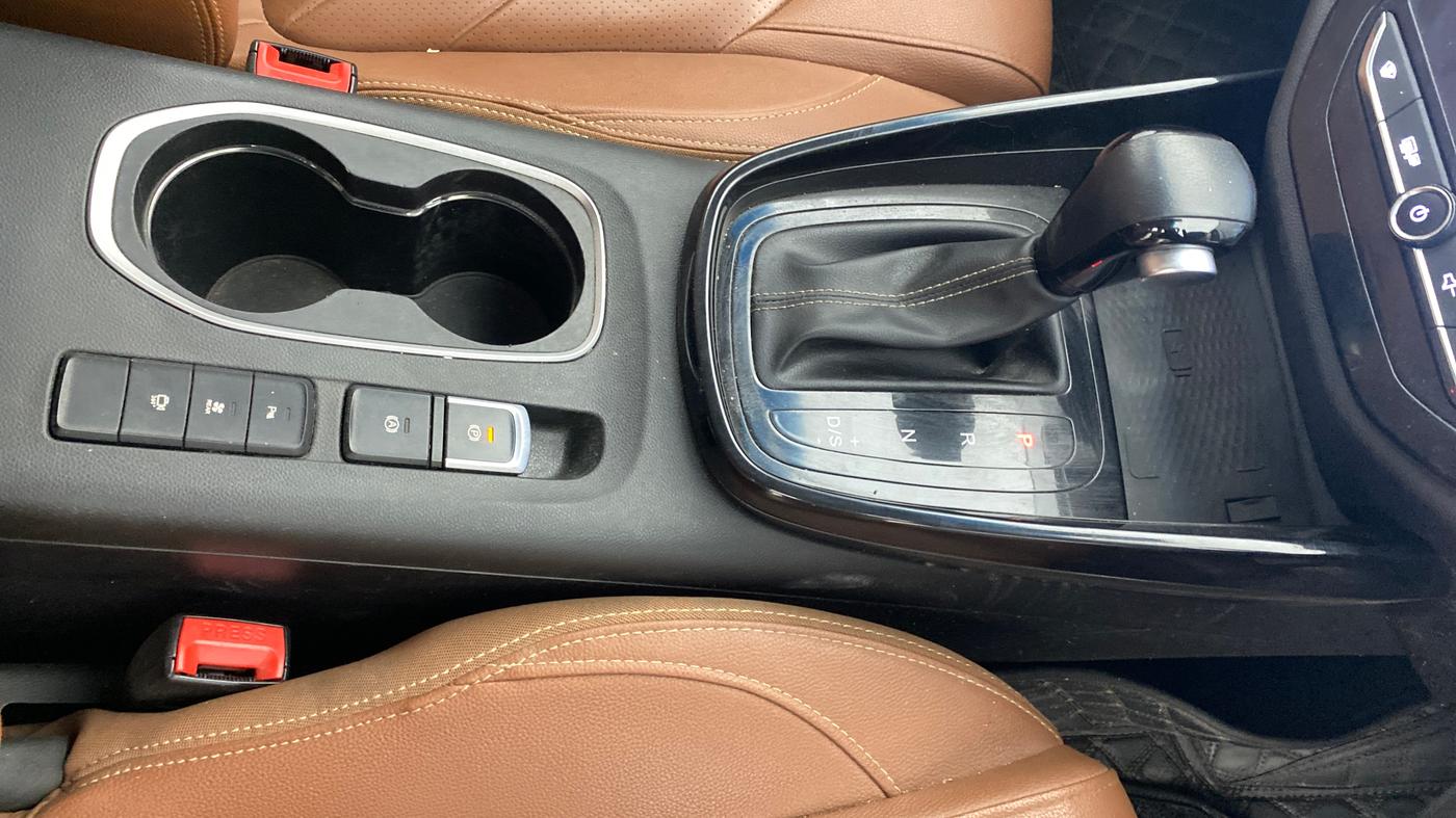 2021 MG HECTOR PLUS SHARP 1.5 PETROL TURBO DCT 6-STR, Petrol, Automatic, 65,452 km, Gear Lever