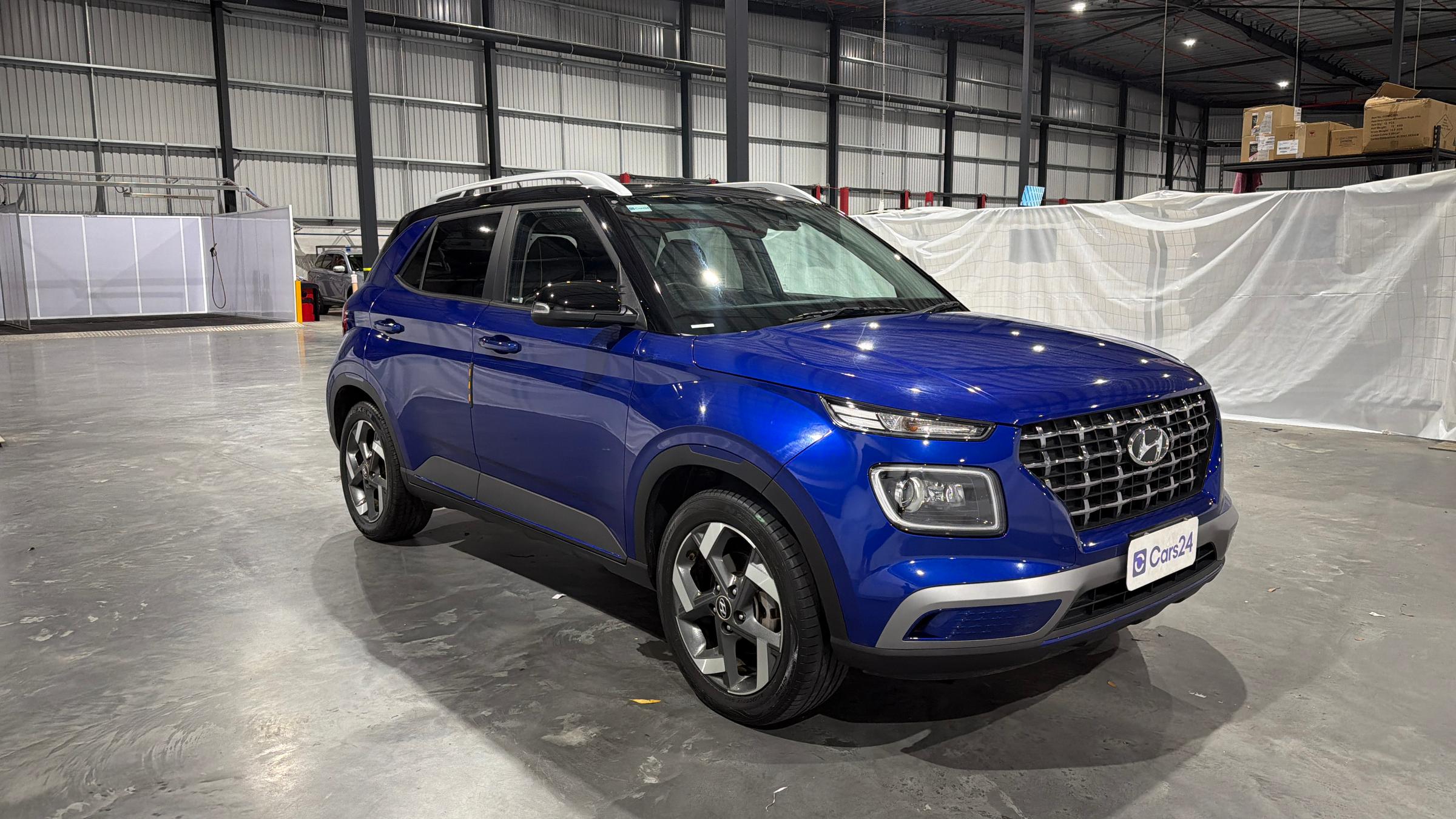 Hyundai Venue image
