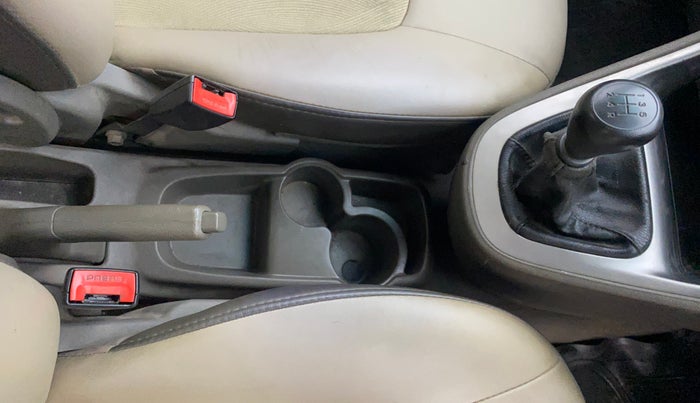 2015 Hyundai i10 MAGNA 1.1, Petrol, Manual, 94,992 km, Gear Lever