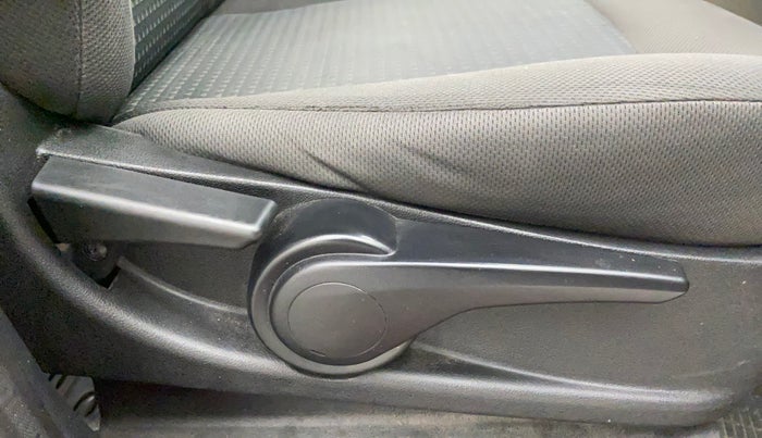 2017 Tata Tiago XZA PETROL, Petrol, Automatic, 44,907 km, Driver Side Adjustment Panel