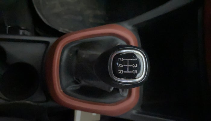 2016 Hyundai Grand i10 1.2 SPORTZ PRIME EDITION VTVT, Petrol, Manual, 68,812 km, Gear Lever