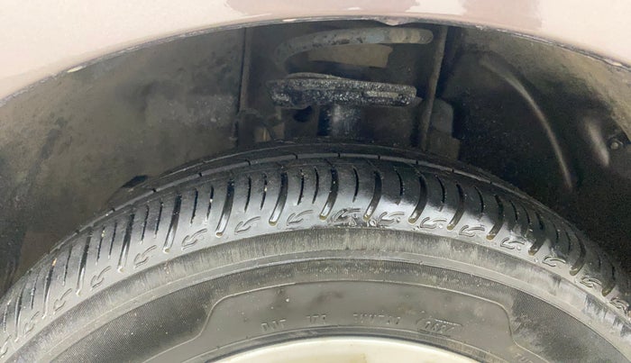2018 Tata Tiago XZ PETROL, Petrol, Manual, 42,070 km, Left Front Tyre Tread