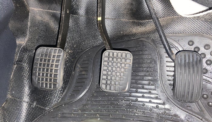 2018 Tata Tiago XZ PETROL, Petrol, Manual, 42,070 km, Pedals