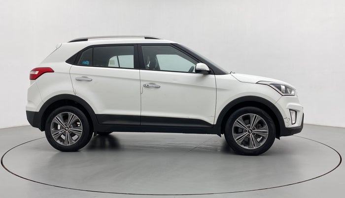 2017 Hyundai Creta SX PLUS AT 1.6 DIESEL, Diesel, Automatic, 1,00,854 km, Right Side View
