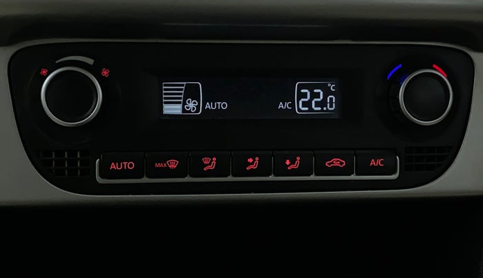 2016 Volkswagen Ameo HIGHLINE1.5L, Diesel, Manual, 1,11,610 km, Automatic Climate Control
