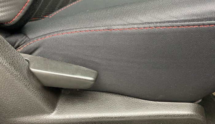 2018 Renault Duster RXS CVT 106 PS, Petrol, Automatic, 35,115 km, Driver Side Adjustment Panel