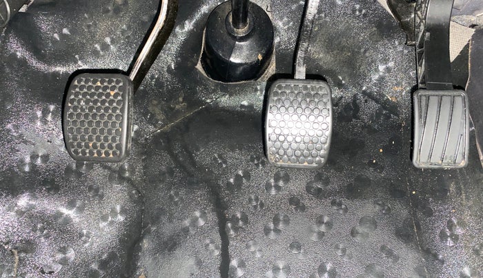 2024 Maruti Eeco 5 STR AC, Petrol, Manual, 35,452 km, Pedals