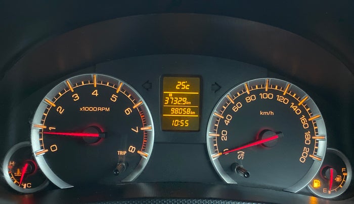2015 Maruti Swift ZXI D, Petrol, Manual, 98,096 km, Odometer Image