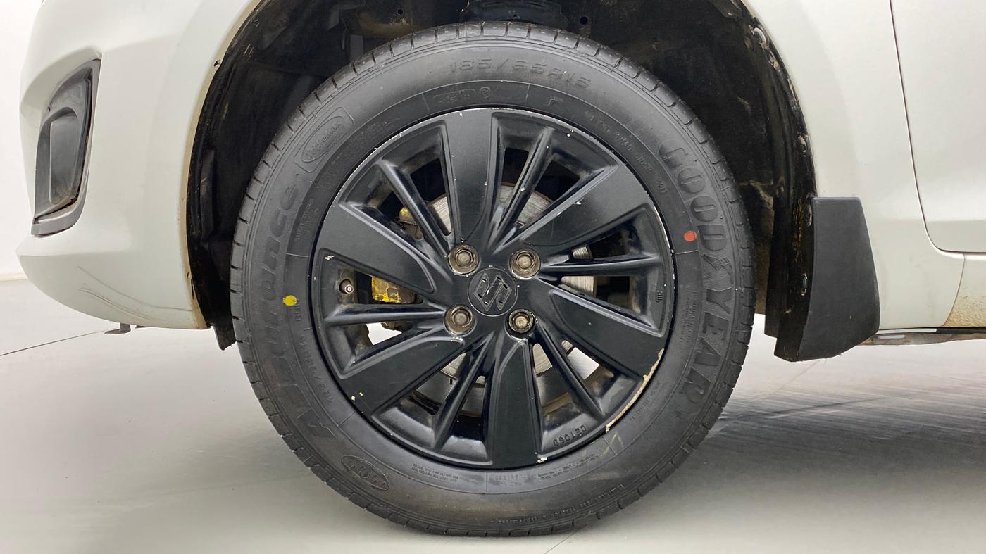 2015 Maruti Swift ZXI D, Petrol, Manual, 98,096 km, Left Front Wheel