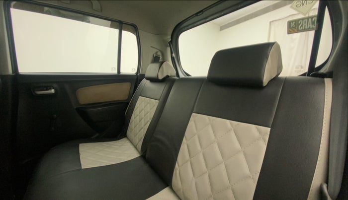 2017 Maruti Wagon R 1.0 LXI CNG, CNG, Manual, 62,850 km, Right Side Rear Door Cabin