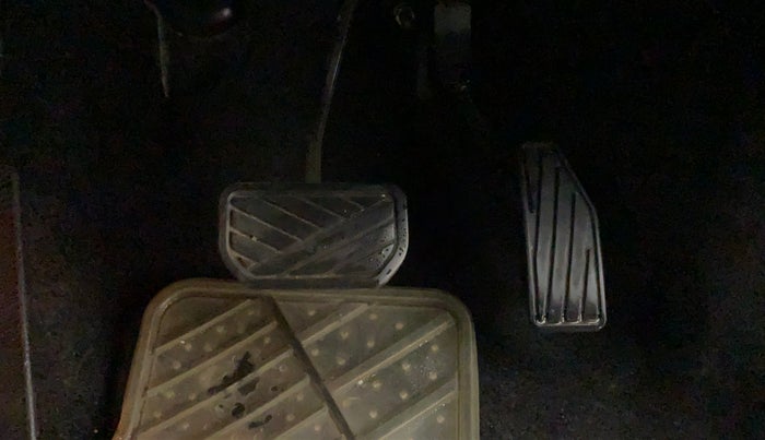 2019 Maruti Baleno ZETA CVT PETROL 1.2, Petrol, Automatic, 17,287 km, Pedals