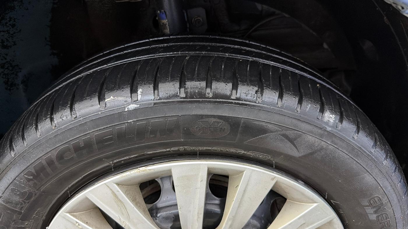 2020 Maruti Baleno DELTA PETROL 1.2, Petrol, Manual, 41,738 km, Right Front Tyre Tread