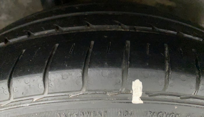 2015 Honda City 1.5L I-VTEC VX CVT, CNG, Automatic, 74,553 km, Right Rear Tyre Tread