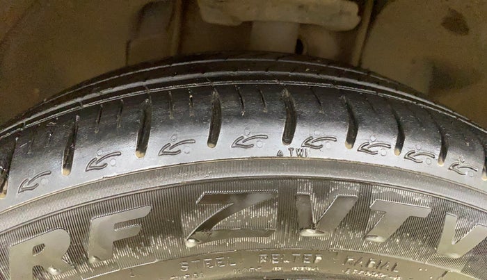 2020 Tata Tiago XZ PLUS PETROL, Petrol, Manual, 40,765 km, Right Front Tyre Tread