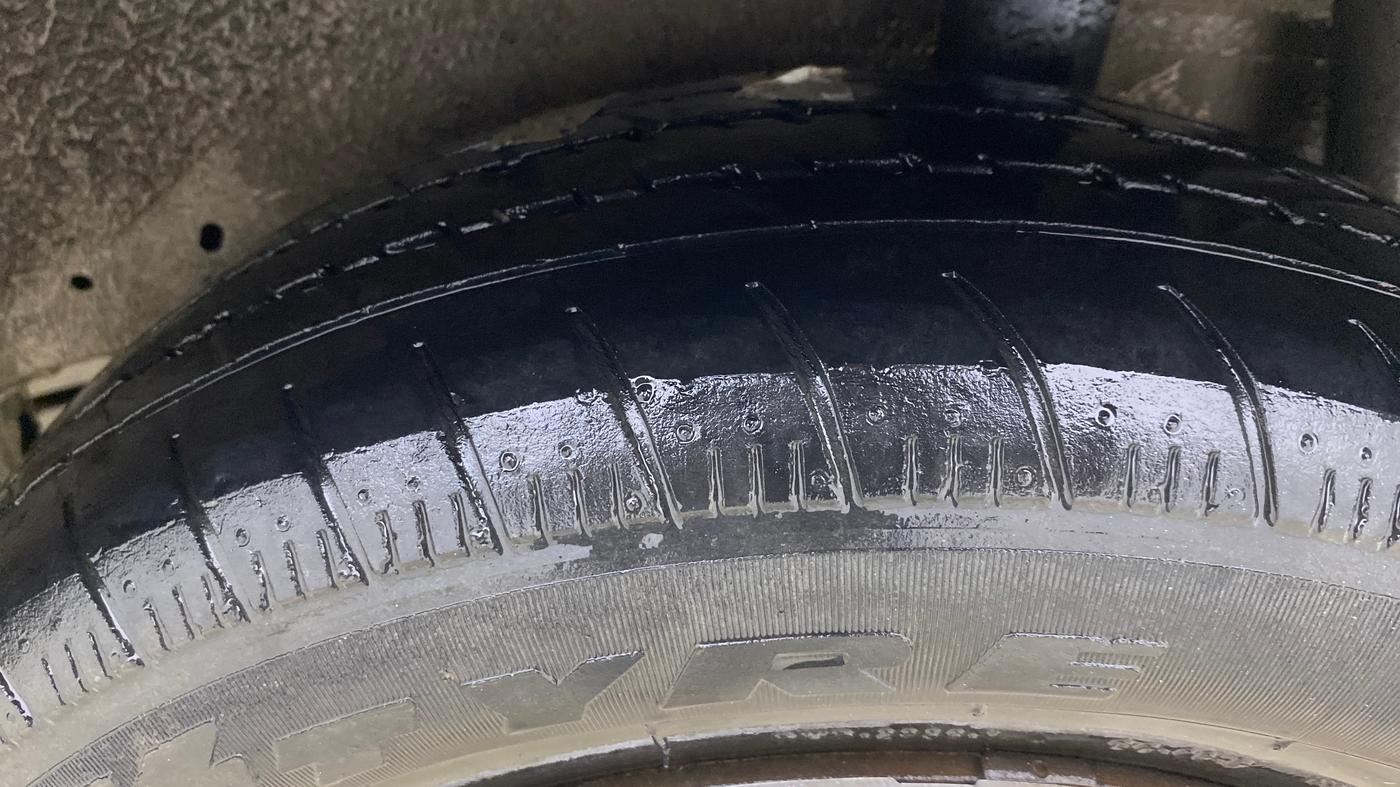 2014 Maruti Celerio VXI AMT, Petrol, Automatic, 79,913 km, Left Rear Tyre Tread