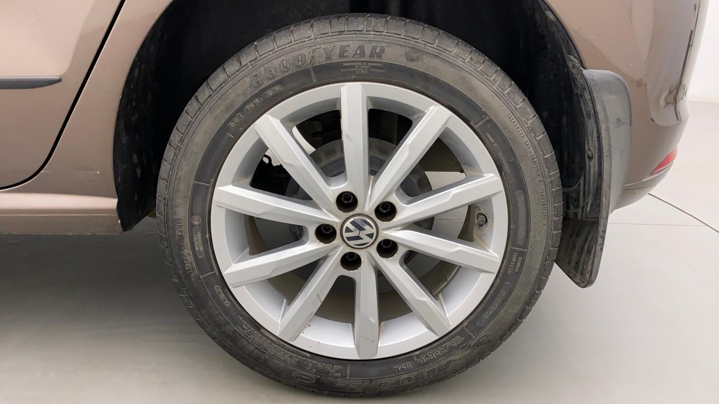 2018 Volkswagen Polo HIGHLINE PLUS 1.2L PETROL, Petrol, Manual, 18,913 km, Left Rear Wheel