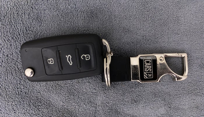 2018 Volkswagen Polo HIGHLINE PLUS 1.2L PETROL, Petrol, Manual, 18,913 km, Key Close Up