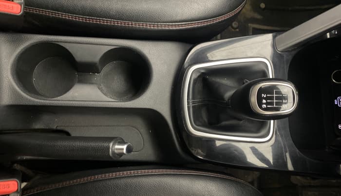 2022 KIA SELTOS HTK PLUS 1.5 IMT, Petrol, Manual, 75,876 km, Gear Lever