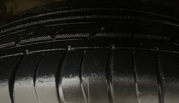 2022 KIA SELTOS HTK PLUS 1.5 IMT, Petrol, Manual, 75,876 km, Right Front Tyre Tread