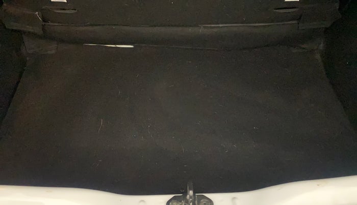 2022 Tata PUNCH CREATIVE  AMT, Petrol, Automatic, 23,703 km, Boot Inside