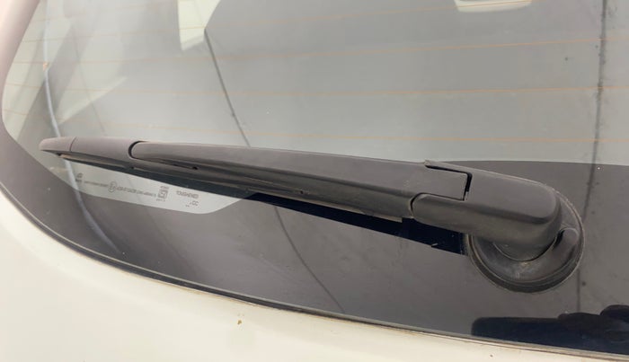 2022 Tata PUNCH CREATIVE  AMT, Petrol, Automatic, 23,703 km, Rear Wiper