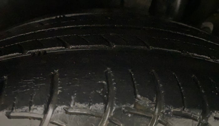 2018 Maruti Ertiga ZXI+, Petrol, Manual, 48,250 km, Left Rear Tyre Tread