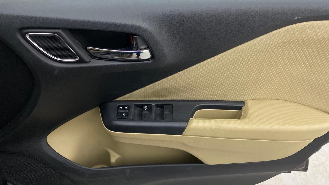 2019 Honda City 1.5L I-VTEC V MT, Petrol, Manual, 64,437 km, Driver Side Door Panels Control