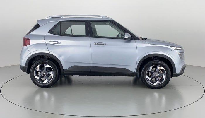 2021 Hyundai VENUE SX 1.5 (O) EXECUTIVE CRDI, Diesel, Manual, Right Side View