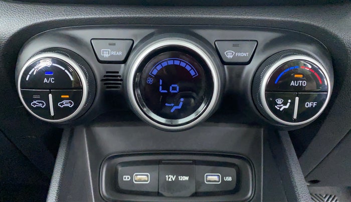 2021 Hyundai VENUE SX 1.5 (O) EXECUTIVE CRDI, Diesel, Manual, Automatic Climate Control