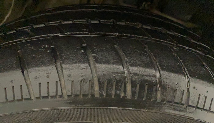 2018 Honda Amaze 1.2L I-VTEC S, Petrol, Manual, 42,710 km, Right Rear Tyre Tread