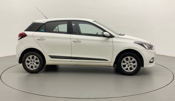 2014 Hyundai Elite i20 SPORTZ 1.2, Petrol, Manual, 38,789 km, Right Side View